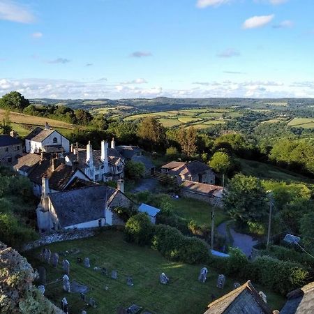 The Dairy - Quaint 1Br In Dartmoor National Park Βίλα Hennock Εξωτερικό φωτογραφία