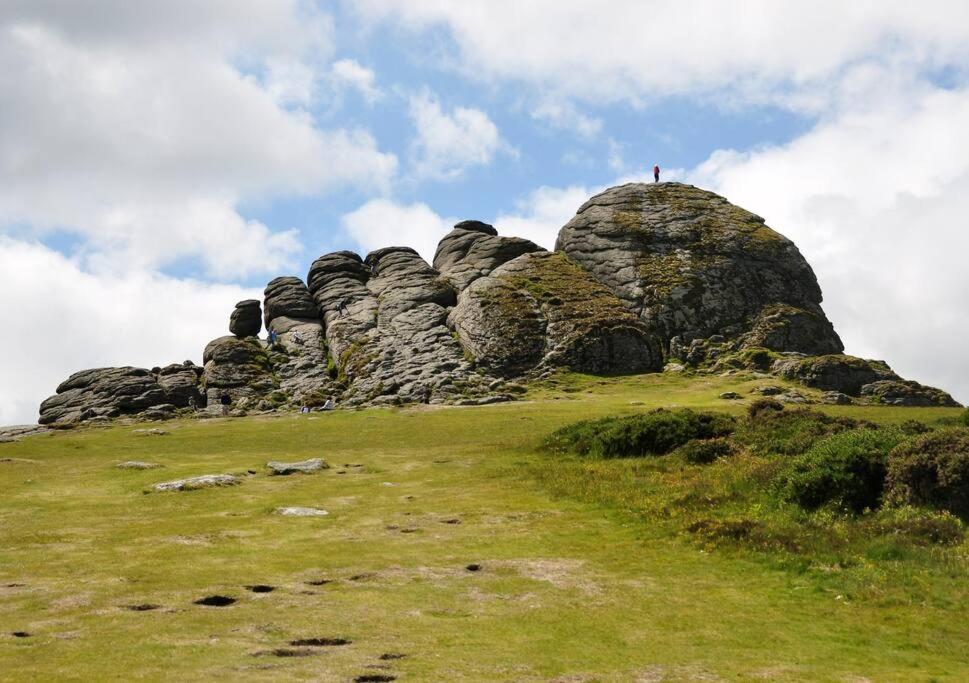 The Dairy - Quaint 1Br In Dartmoor National Park Βίλα Hennock Εξωτερικό φωτογραφία